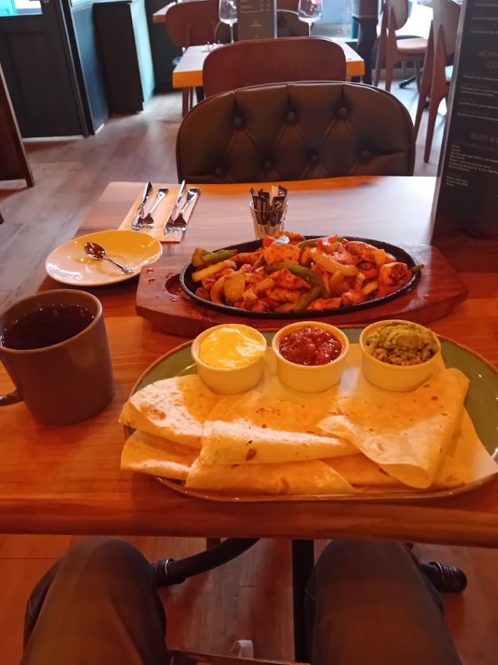Restaurant photo 4